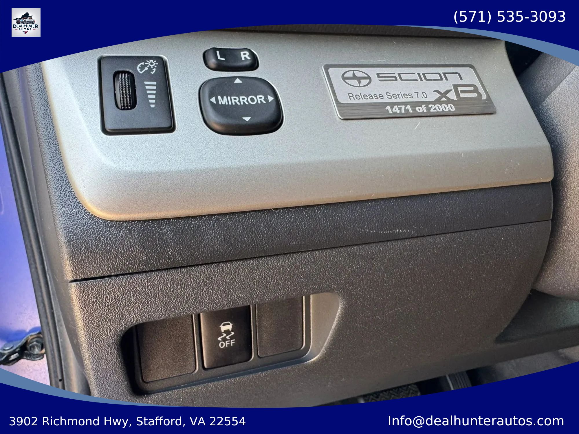 Used 2010 Scion xB FWD image 19