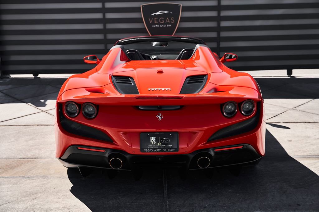 Used 2023 Ferrari F8 Tributo image 18