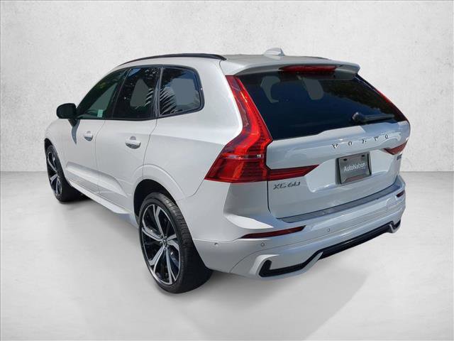 Certified 2023 Volvo XC60 B5 Ultimate w/ Climate Package image 8