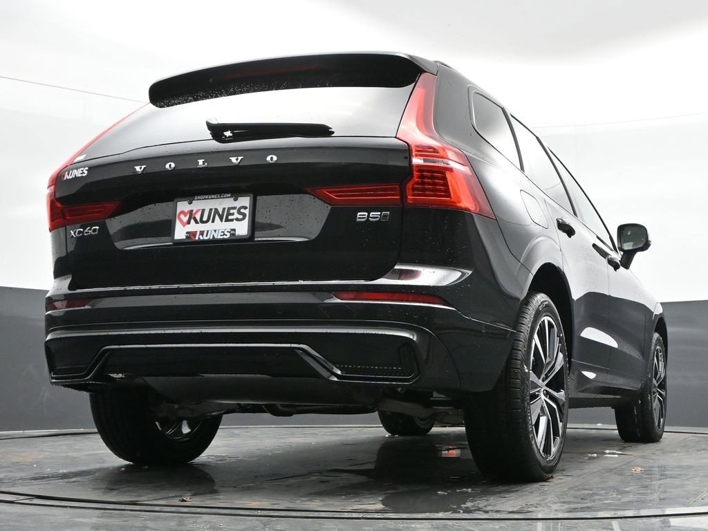 New 2025 Volvo XC60 B5 Plus w/ Protection Package Premier AWD/4WD image 41