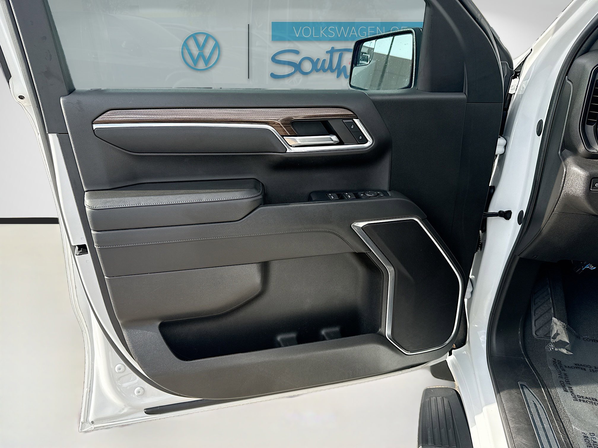 Used 2023 Chevrolet Silverado 1500 RST w/ Z71 Off-Road Package image 20