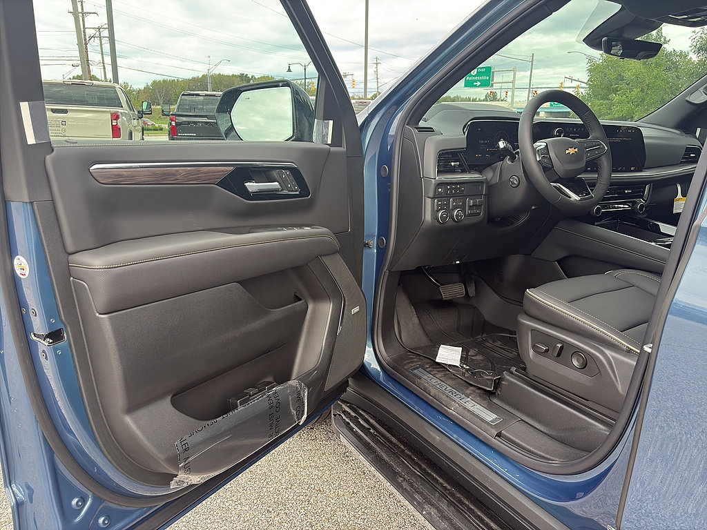 New 2026 Chevrolet Tahoe Premier AWD/4WD image 10