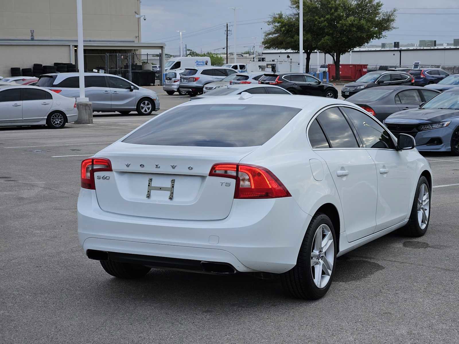 Used 2015 Volvo S60 T5 Premier image 6