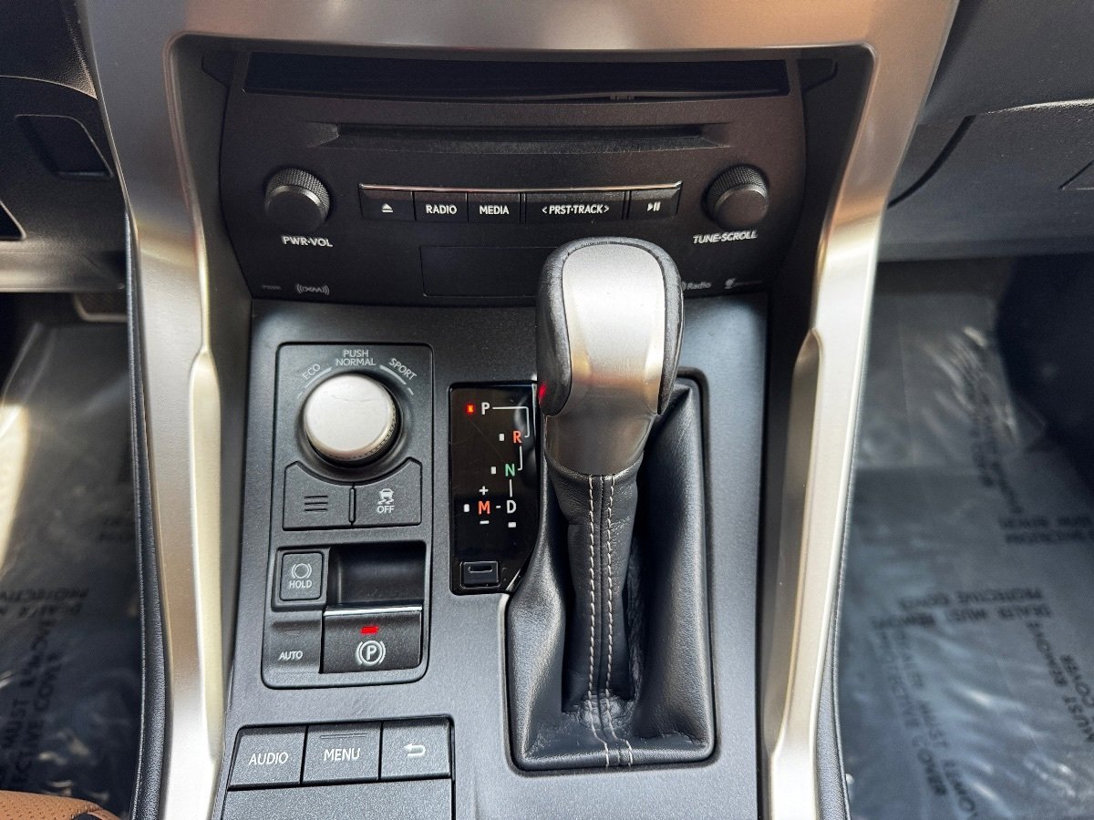 Used 2015 Lexus NX 200t FWD image 28