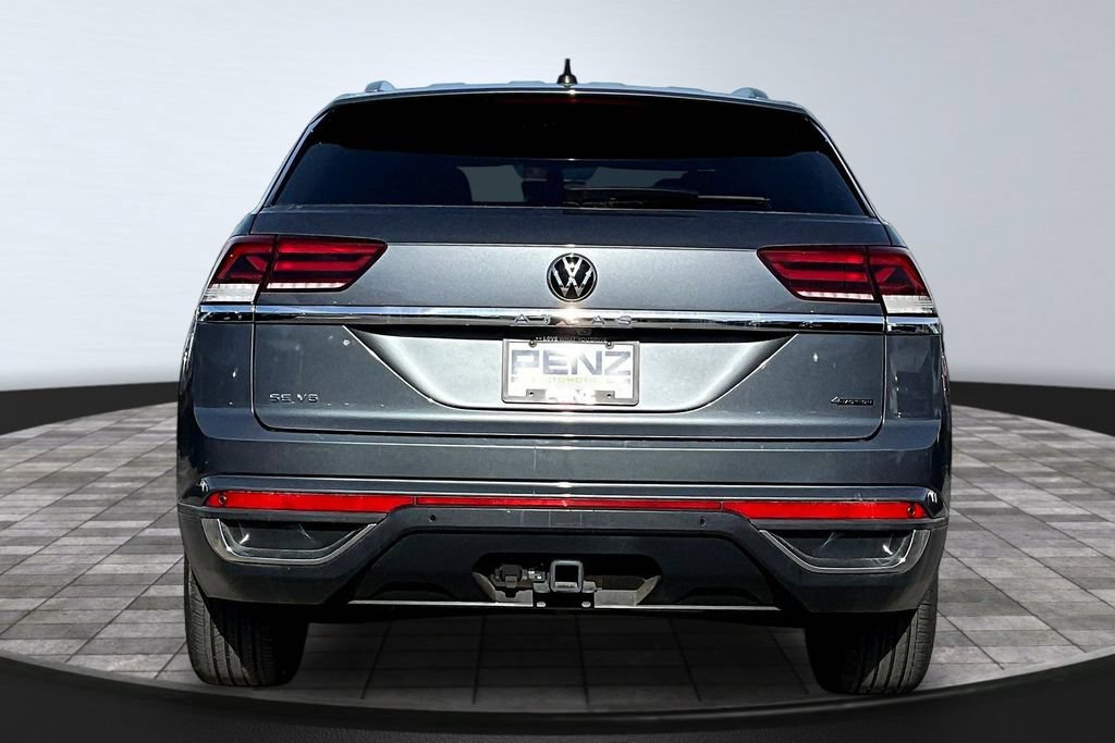 Used 2023 Volkswagen Atlas Cross Sport SE AWD/4WD image 5