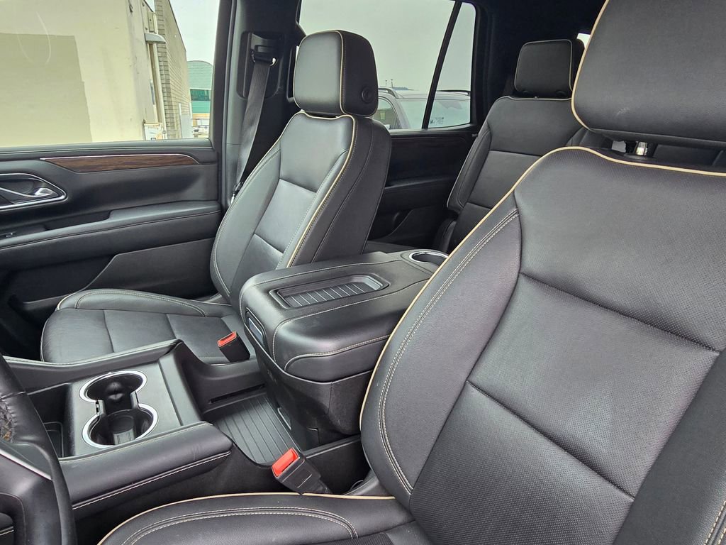 Used 2024 Chevrolet Tahoe Premier AWD/4WD image 24