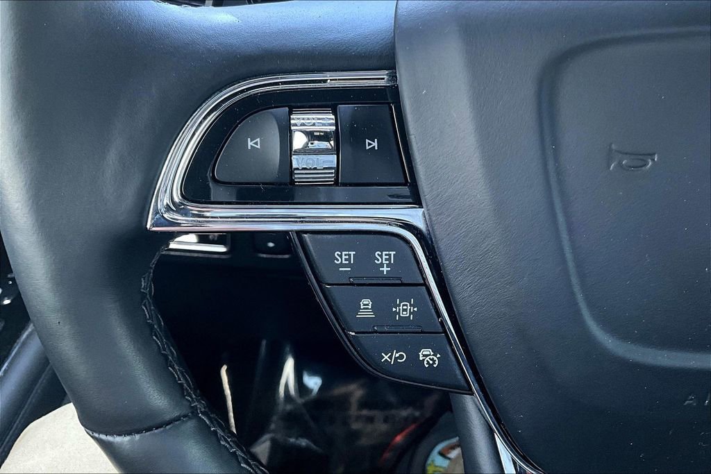 Used 2024 Lincoln Navigator L Reserve AWD/4WD image 13