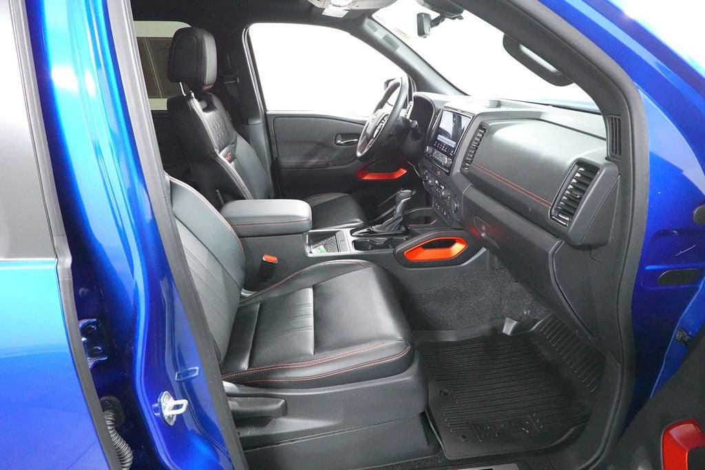 Used 2024 Nissan Frontier PRO-4X w/ Pro Premium Package AWD/4WD image 35