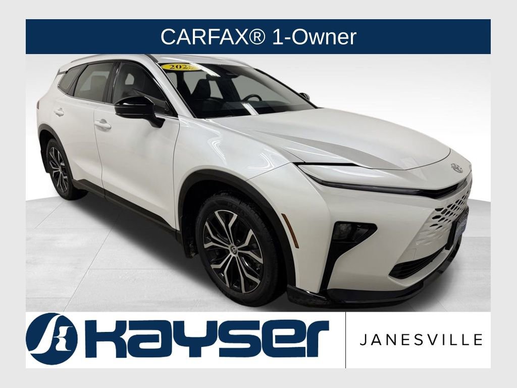 Used 2025 Toyota Crown Signia XLE