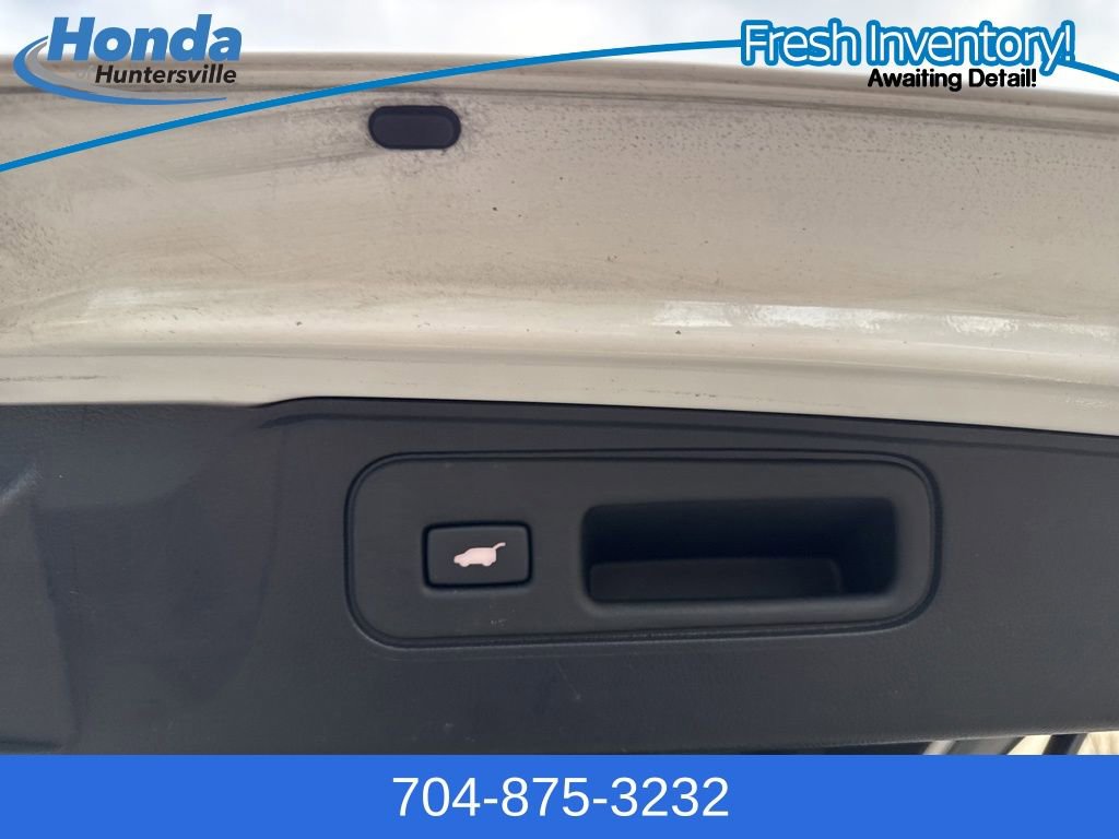 Used 2024 Honda Passport Black Edition image 12