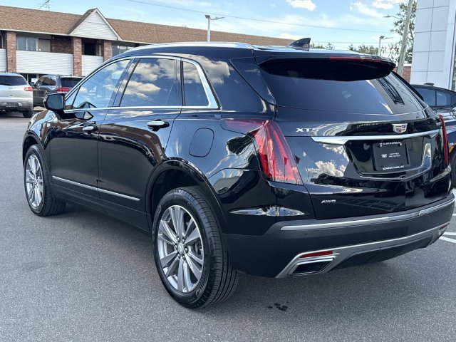 Certified 2024 Cadillac XT5 Premium Luxury w/ LPO, Floor Liner Package AWD/4WD image 40