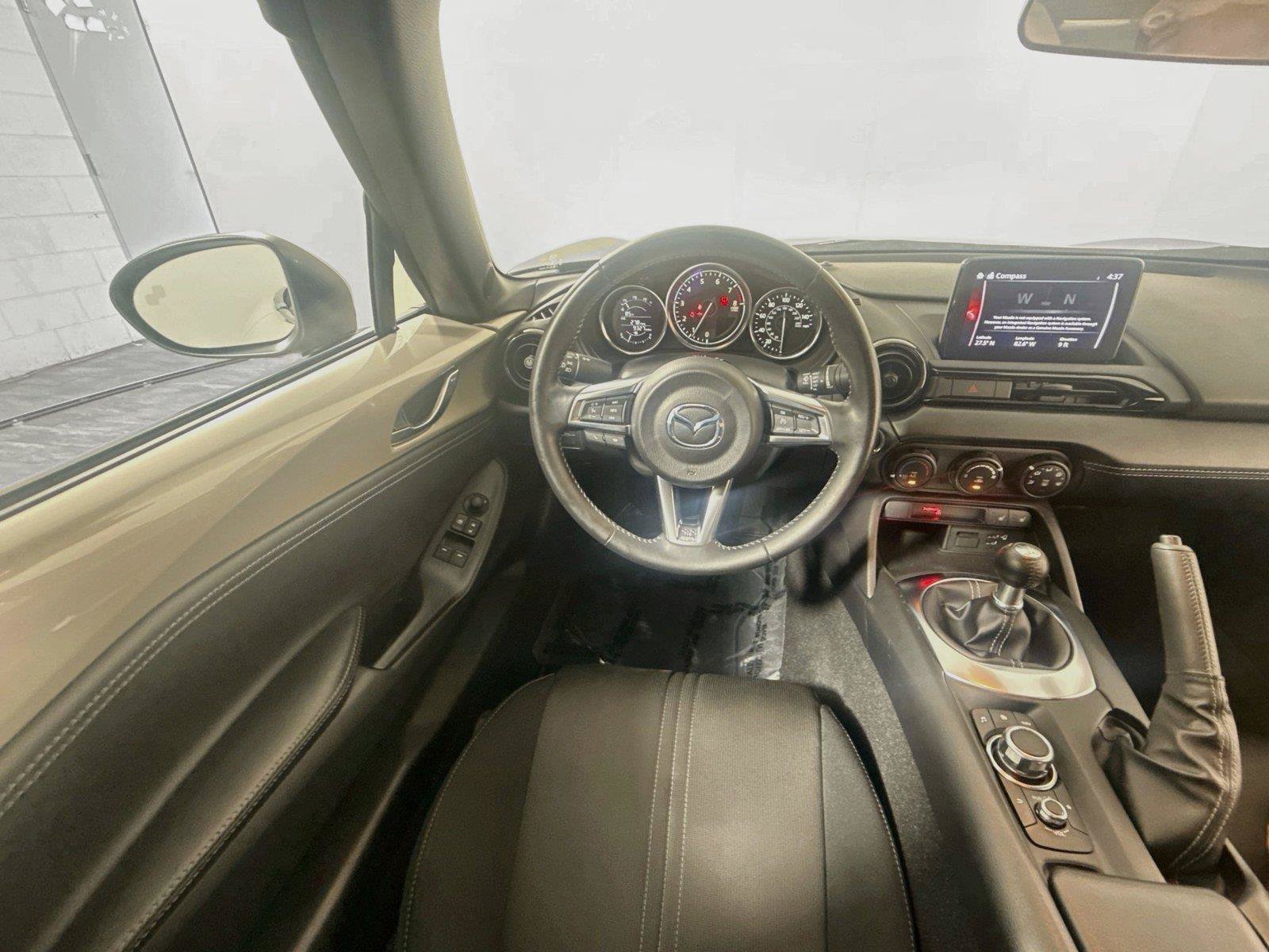 Used 2023 MAZDA MX-5 Miata Club RWD image 13