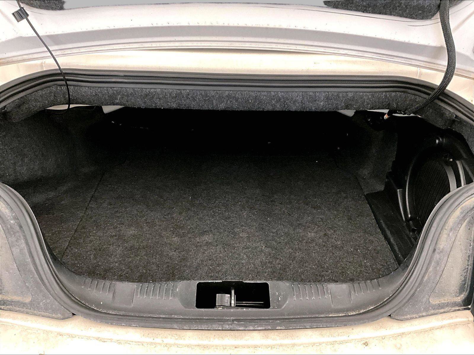 Used 2017 Ford Mustang GT Premium w/ Equipment Group 401A RWD image 33