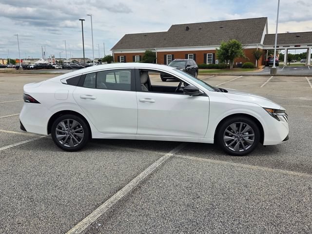 New 2026 Nissan Sentra SL w/ Floor Mat Package FWD image 15