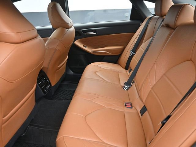 Used 2020 Toyota Avalon Limited w/ Advanced Safety Package FWD image 19