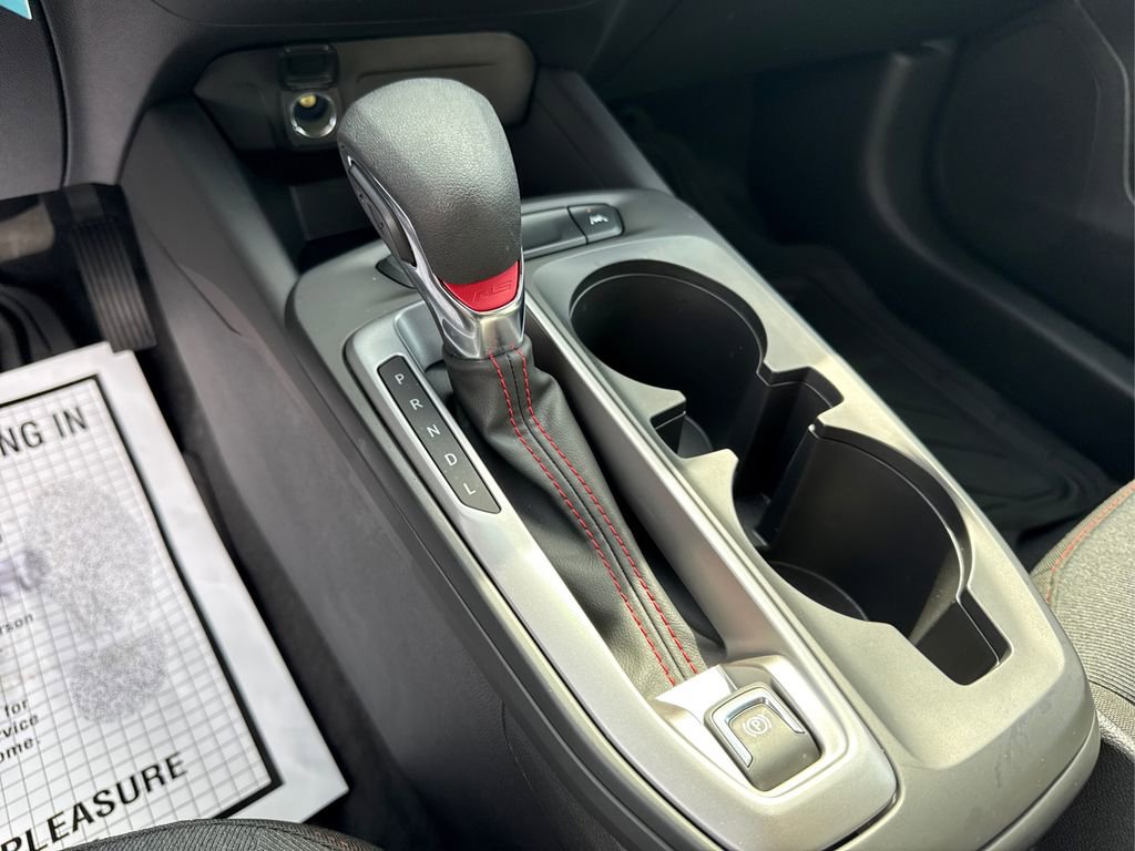 Used 2024 Chevrolet Trax RS w/ Driver Confidence Package image 29