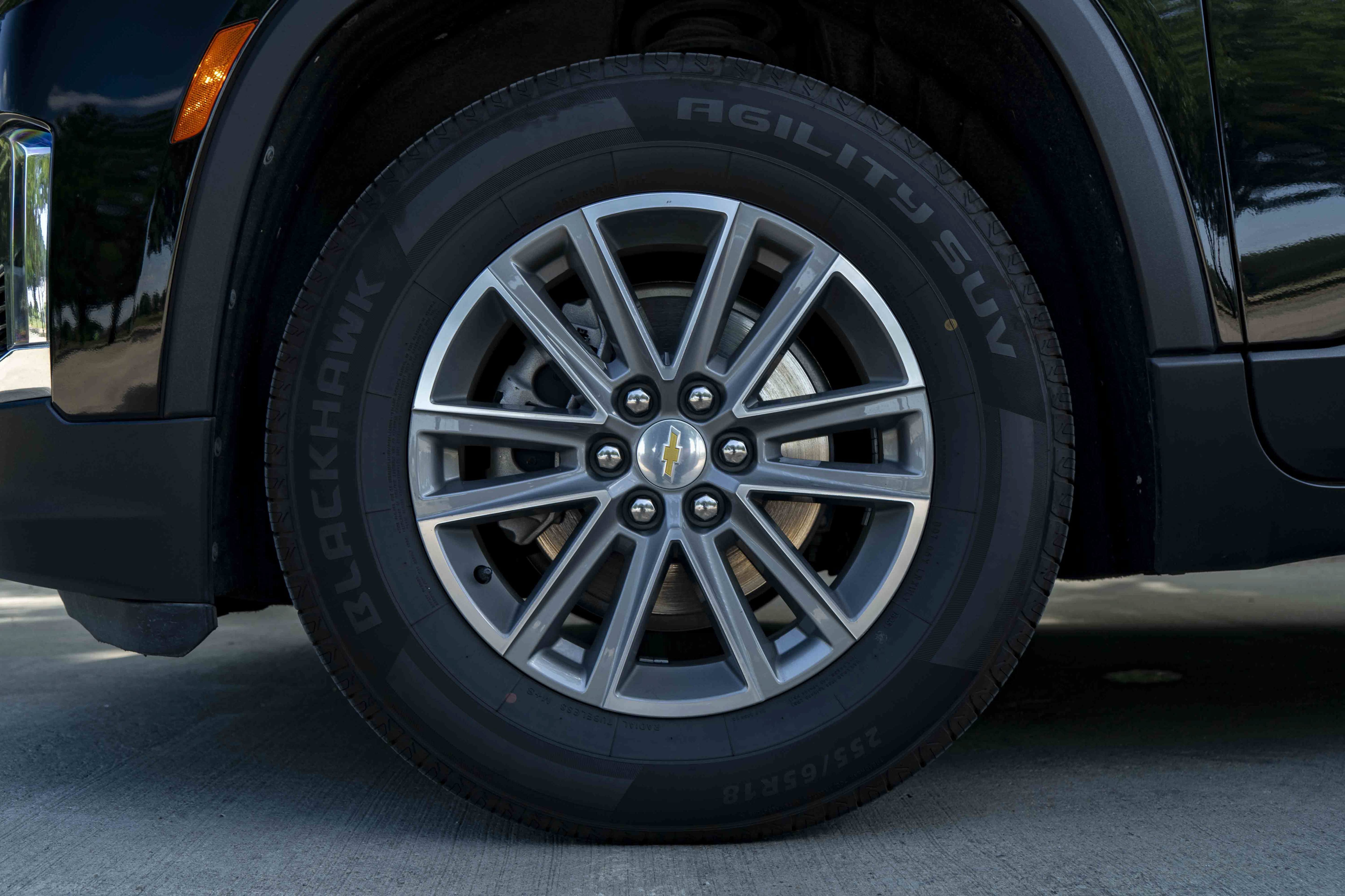 Used 2023 Chevrolet Traverse LT FWD image 13