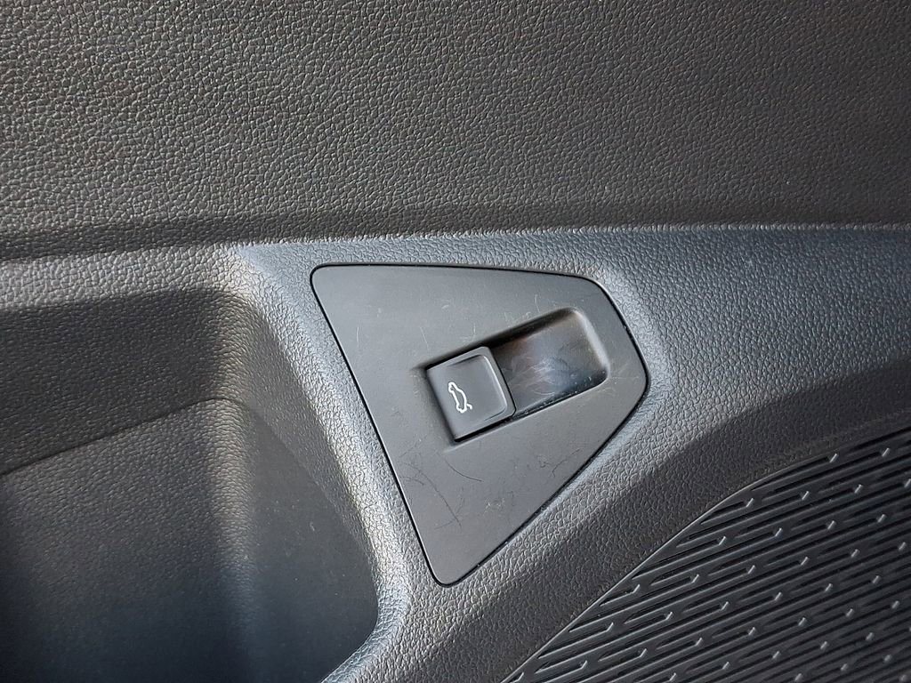 Used 2025 Volkswagen Jetta S image 27