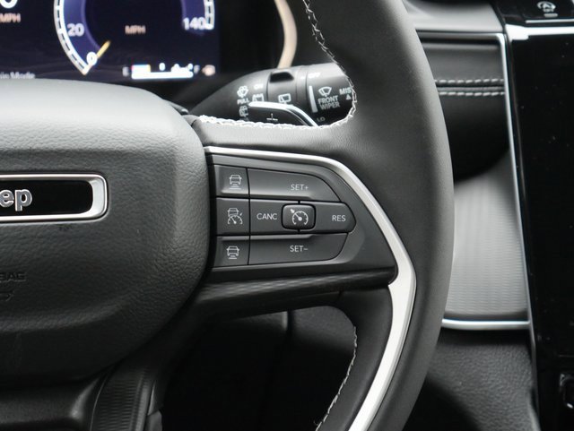 New 2025 Jeep Grand Cherokee Laredo X w/ Luxury Tech Group I image 20