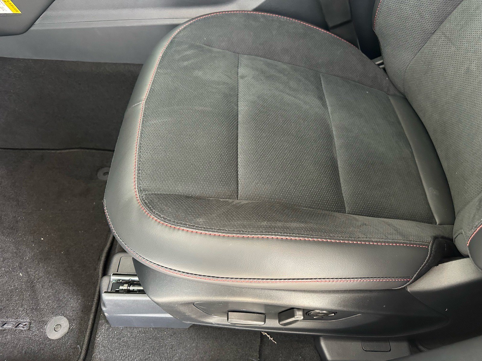 New 2026 Ford Explorer ST w/ Sun And Sound Package RWD image 23