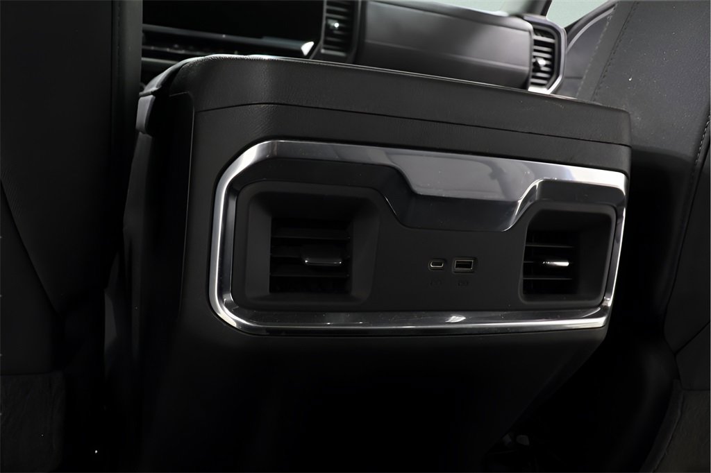 Used 2023 GMC Sierra 1500 Elevation image 21
