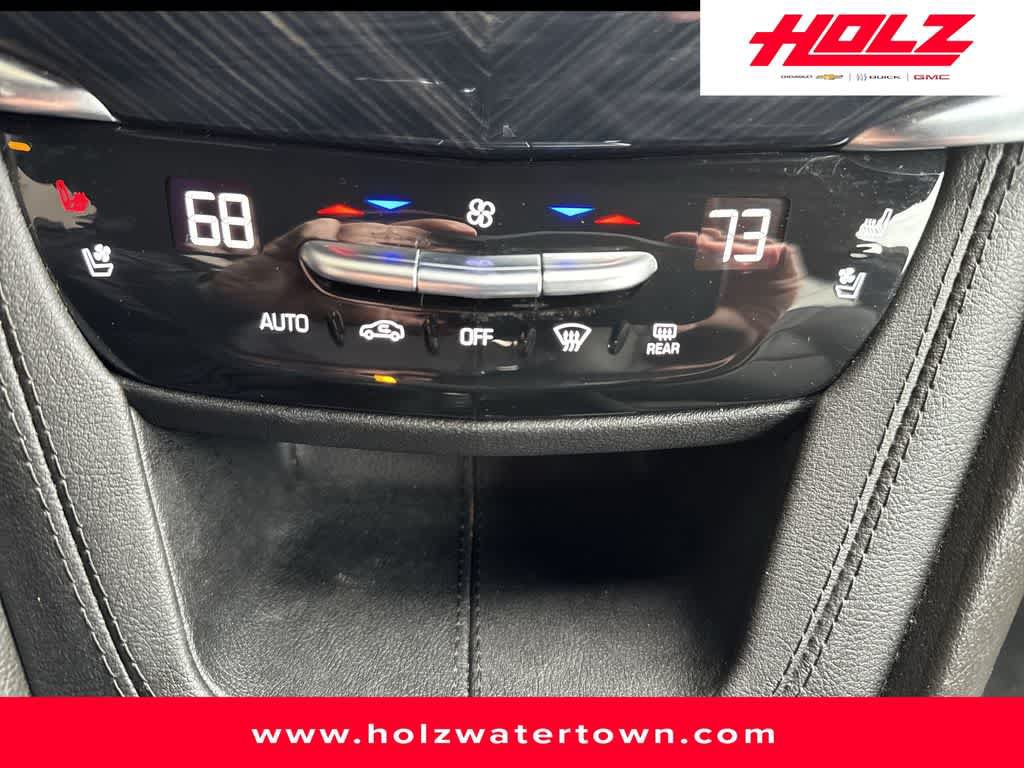 Certified 2024 Cadillac XT6 Premium Luxury w/ LPO, Floor Liner Package AWD/4WD image 20