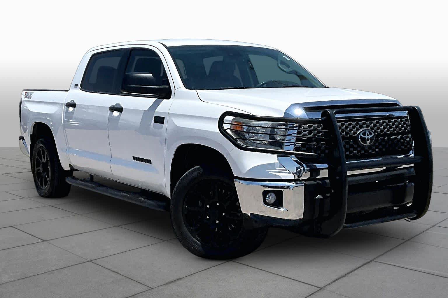 Used 2020 Toyota Tundra SR5 w/ SR5 Leather Package AWD/4WD image 3
