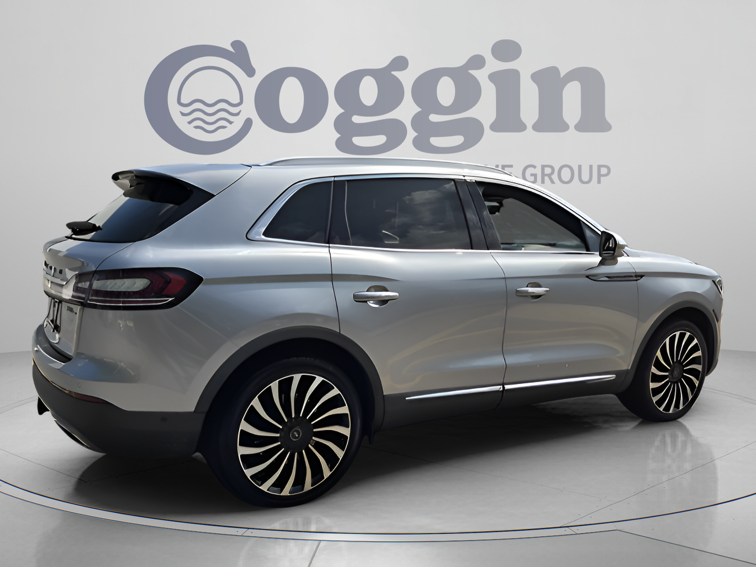 Used 2020 Lincoln Nautilus Black Label w/ Class II Trailer Tow Package AWD/4WD image 5