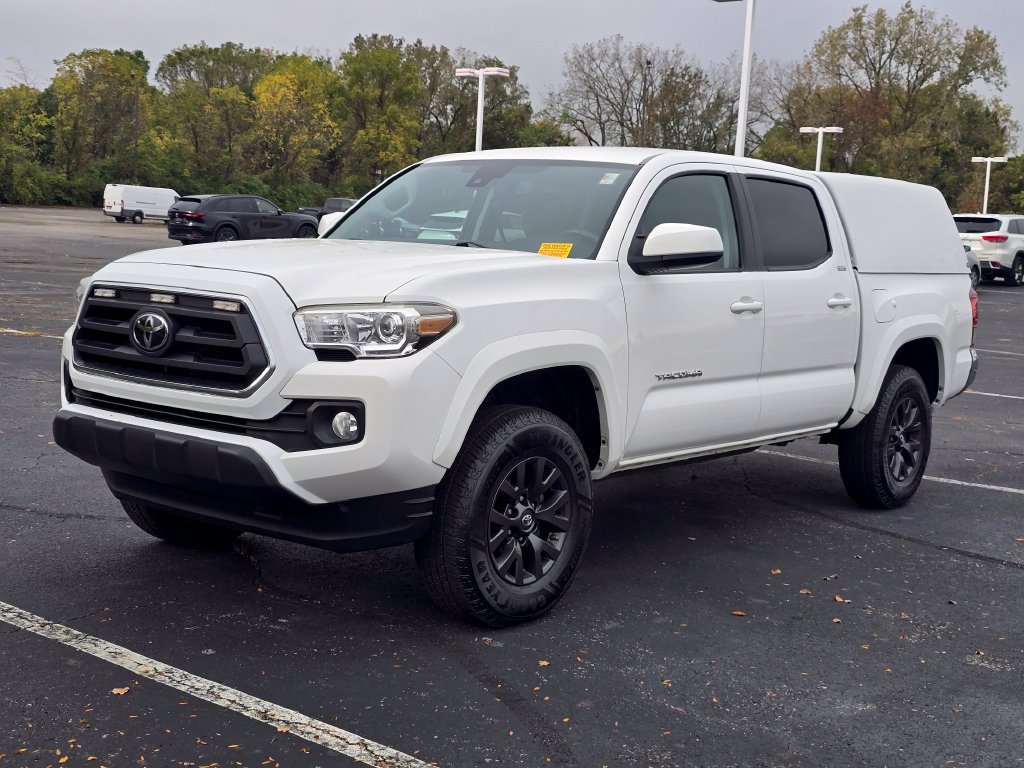 Used 2021 Toyota Tacoma SR5 AWD/4WD image 4