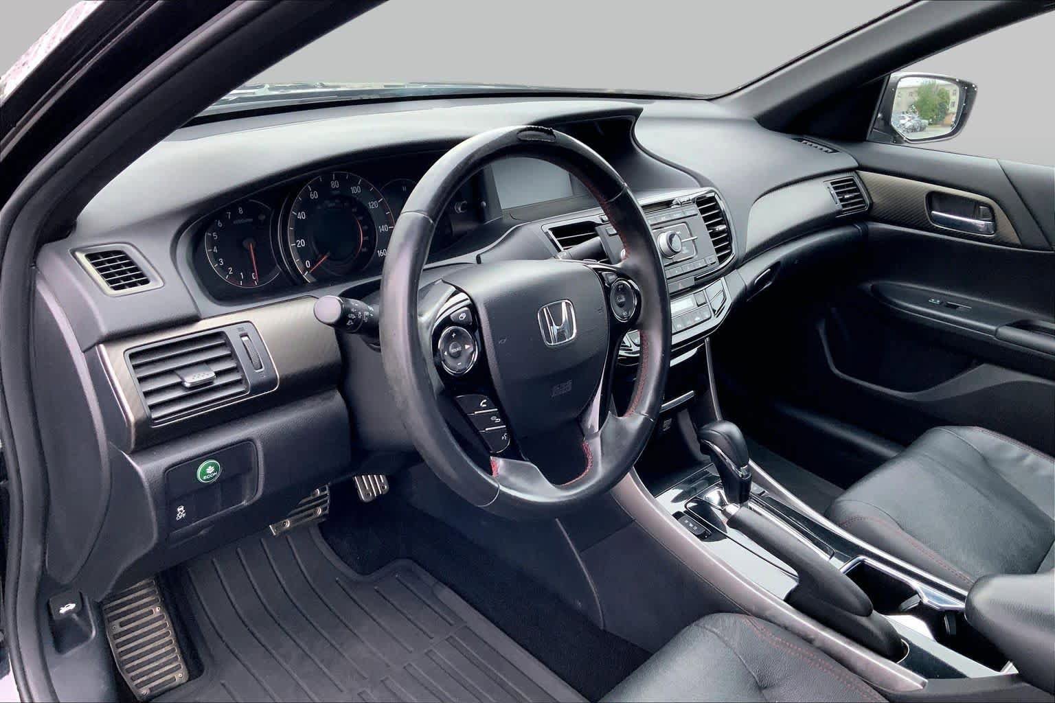 Used 2017 Honda Accord Sport Special Edition image 16