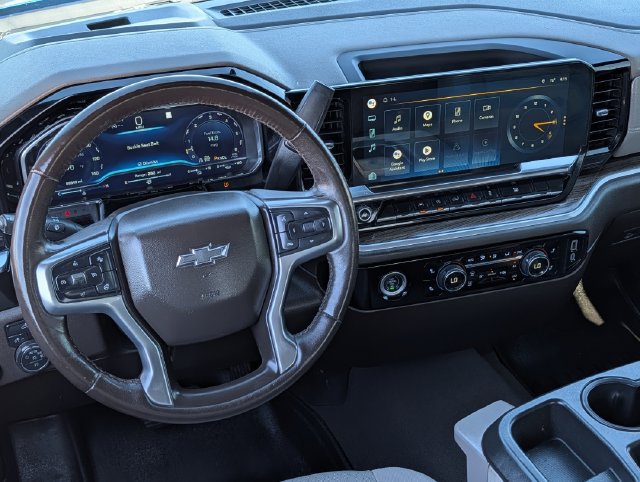 Used 2022 Chevrolet Silverado 1500 RST AWD/4WD image 12