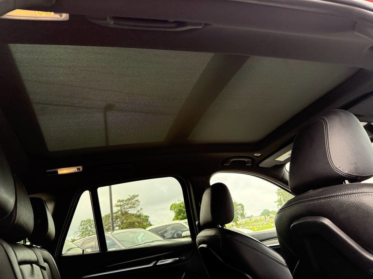 Used 2018 BMW X1 xDrive28i image 10