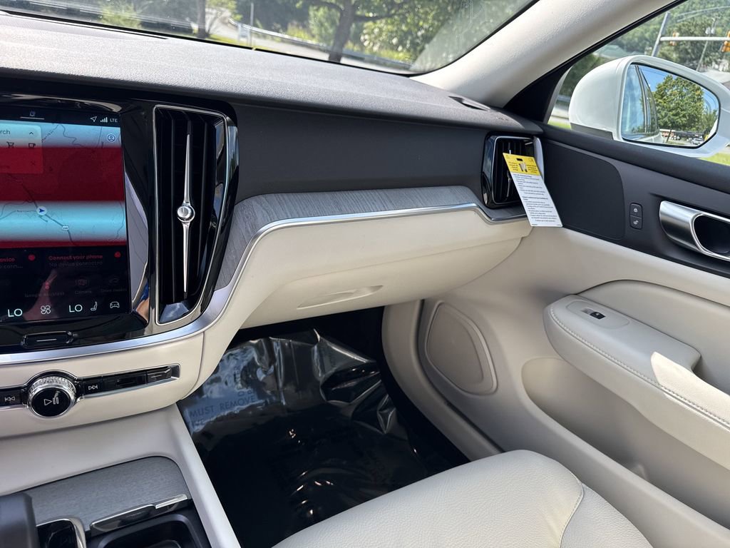 New 2026 Volvo V60 B5 Cross Country Plus w/ Protection Package Premier image 27