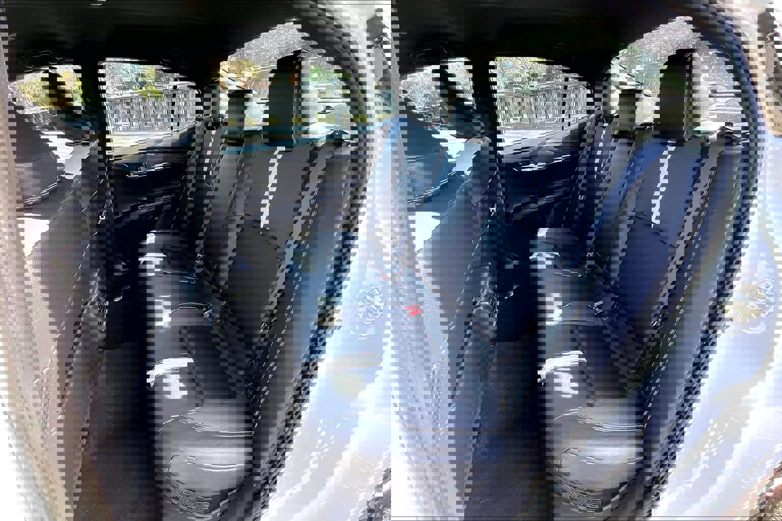 Used 2025 Toyota Camry SE image 24