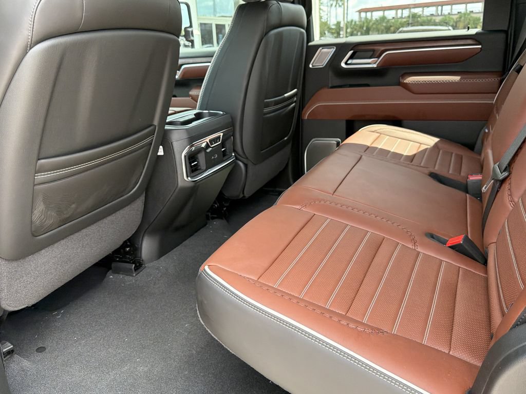 New 2026 GMC Sierra 2500 Denali Ultimate AWD/4WD image 12