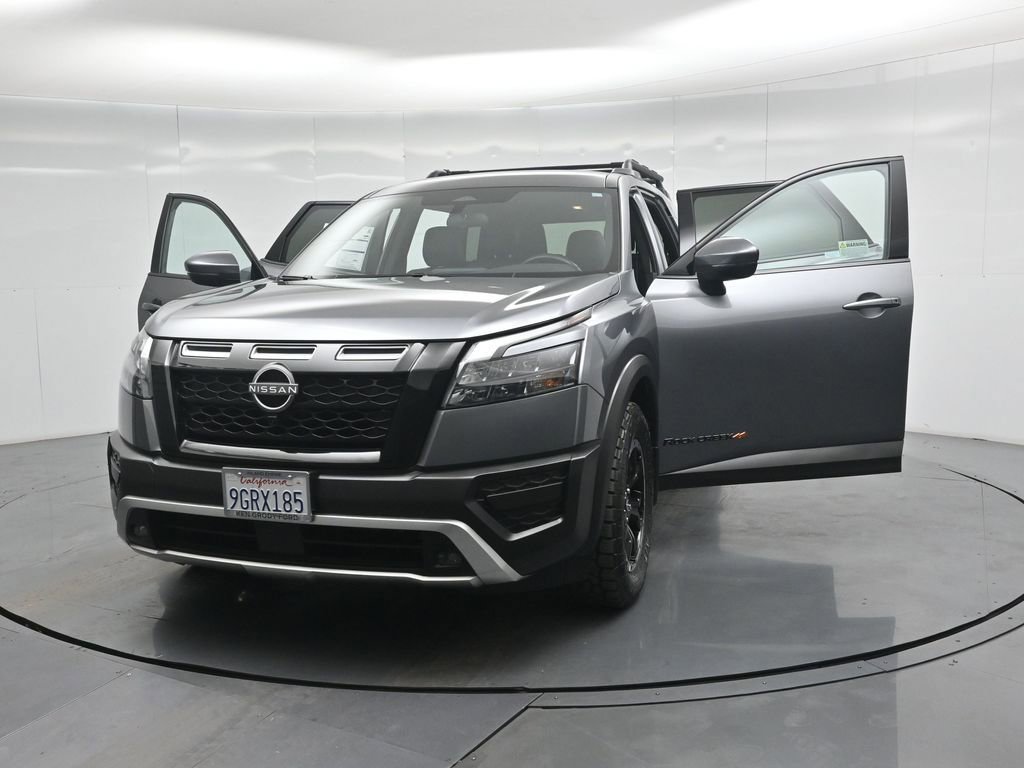 Used 2023 Nissan Pathfinder Rock Creek image 32