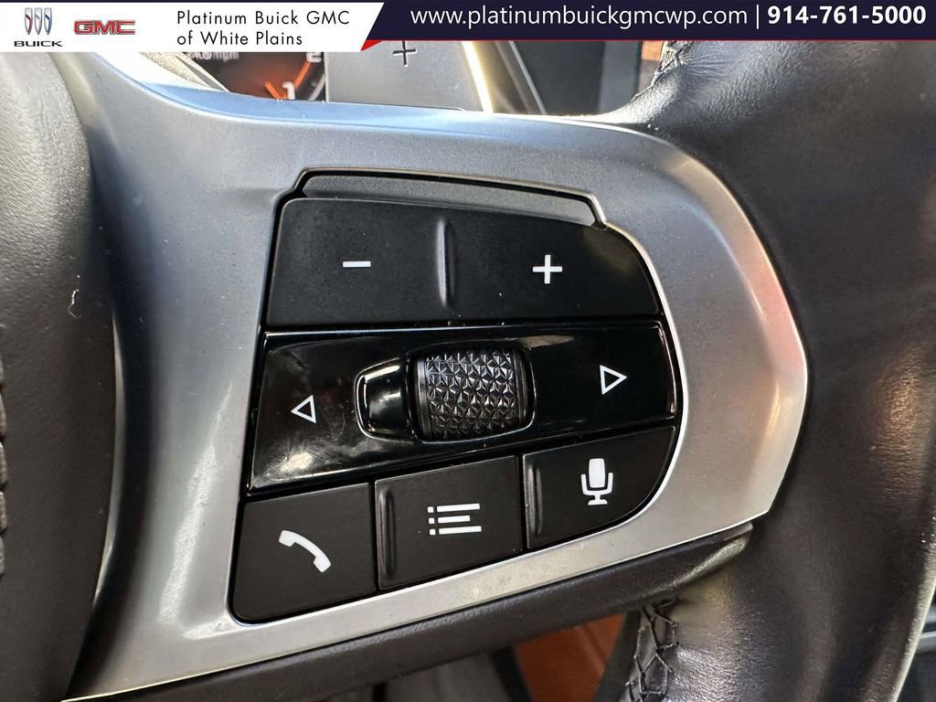 Used 2022 BMW X6 M50i w/ Executive Package image 33