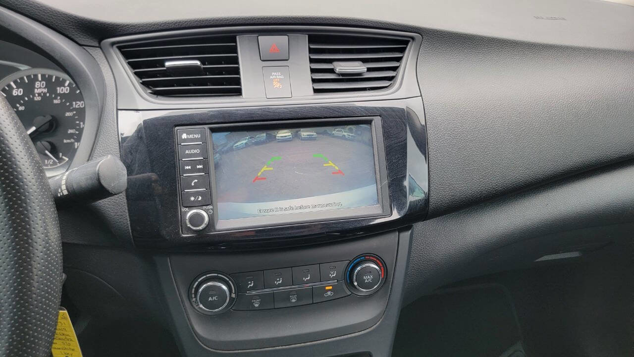 Used 2019 Nissan Sentra S w/ Appearance Package image 15