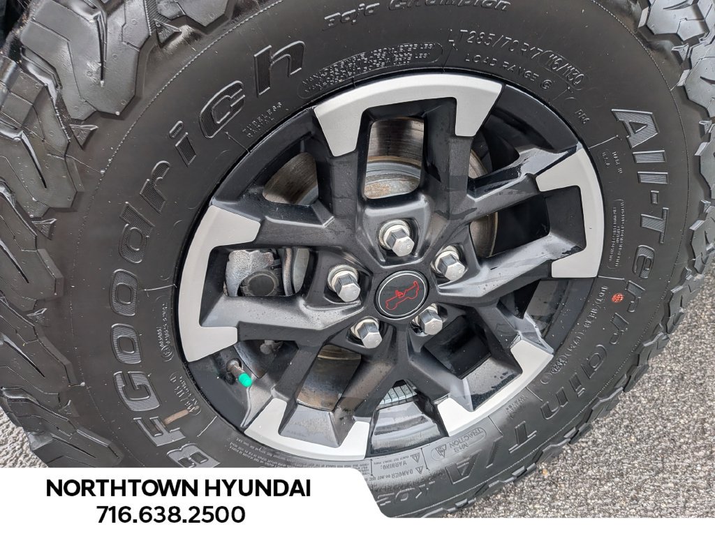 Used 2026 Jeep Wrangler Unlimited Rubicon AWD/4WD image 36