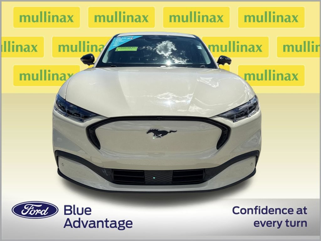 Used 2025 Ford Mustang Mach-E Premium RWD image 11