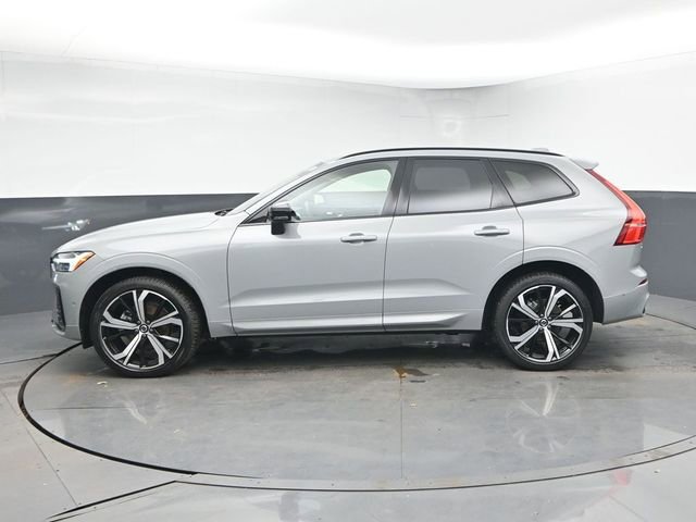 Used 2024 Volvo XC60 B5 Ultimate w/ Climate Package image 5