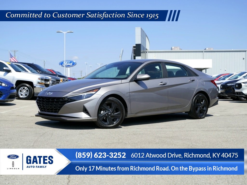 Used 2023 Hyundai Elantra SEL