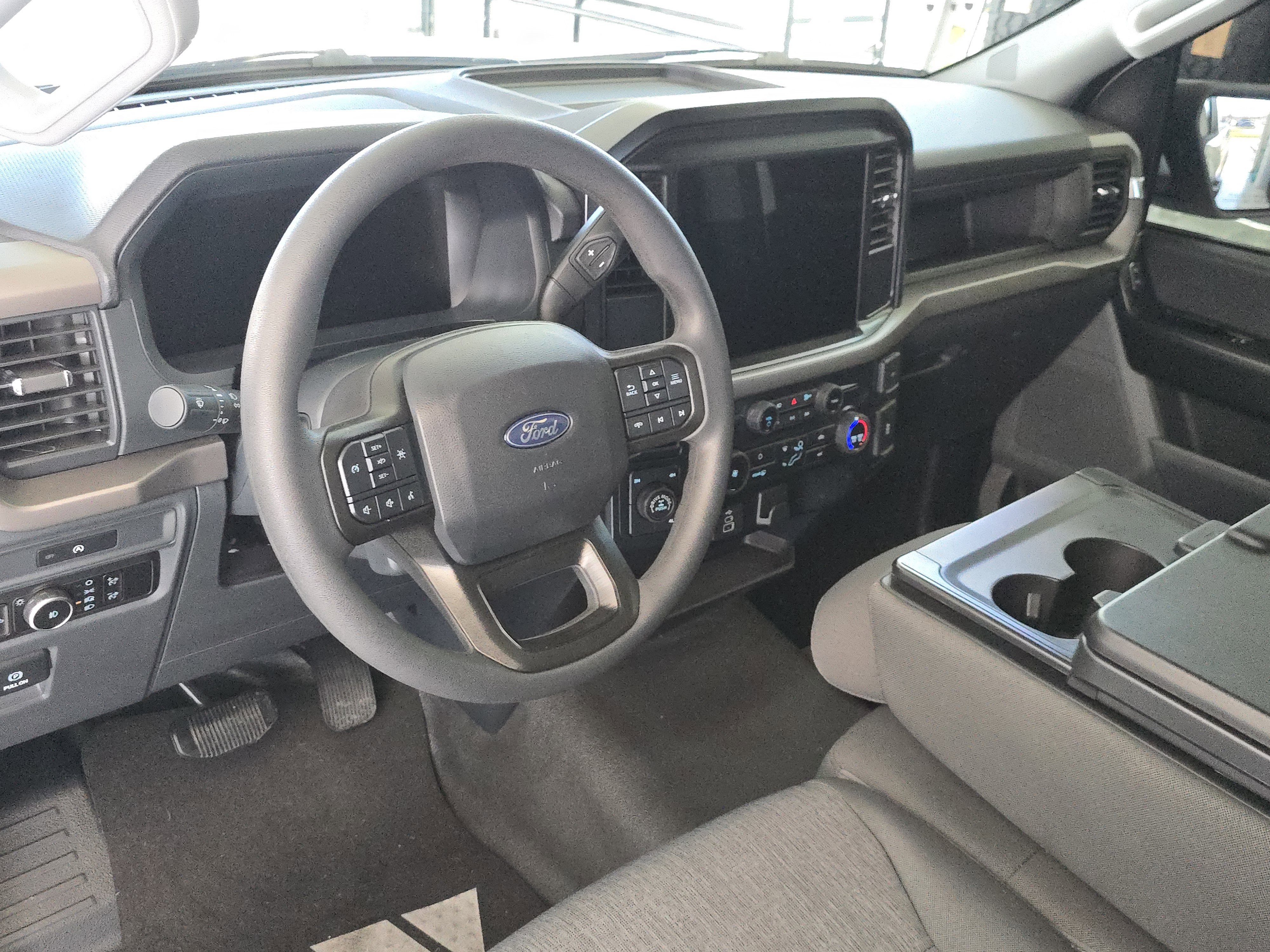 Used 2025 Ford F150 XL w/ Equipment Group 103A High AWD/4WD image 14