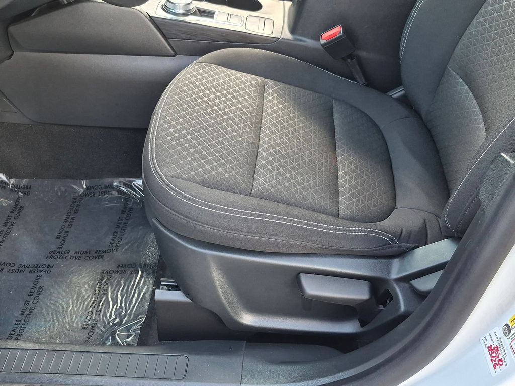 Used 2025 Ford Escape Active FWD image 23