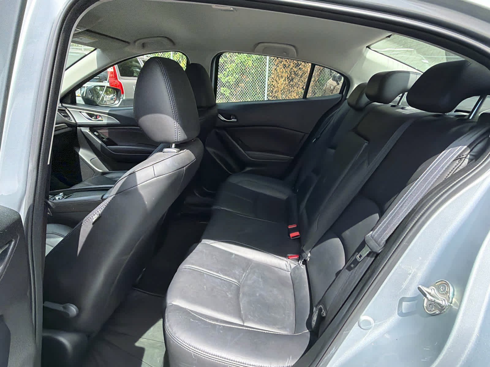 Used 2017 MAZDA MAZDA3 Touring image 24