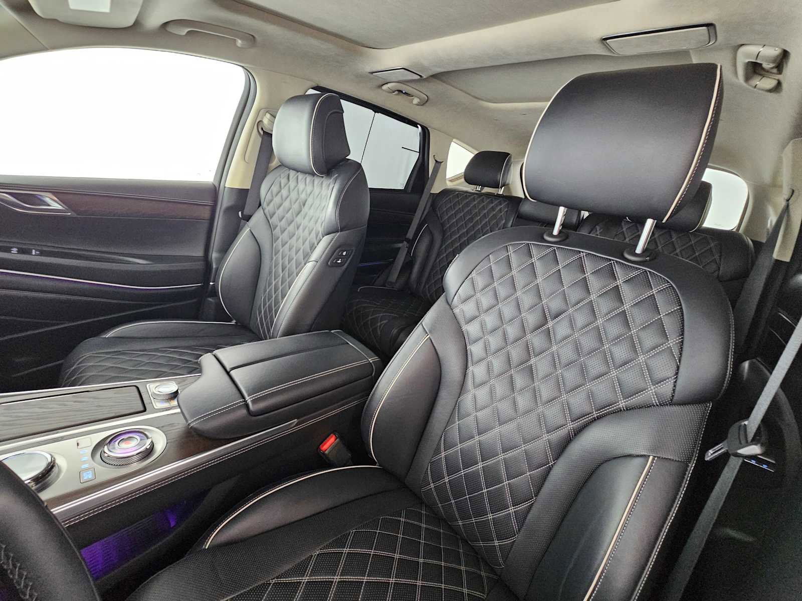 Used 2023 Genesis GV80 3.5T w/ Cargo Package image 21