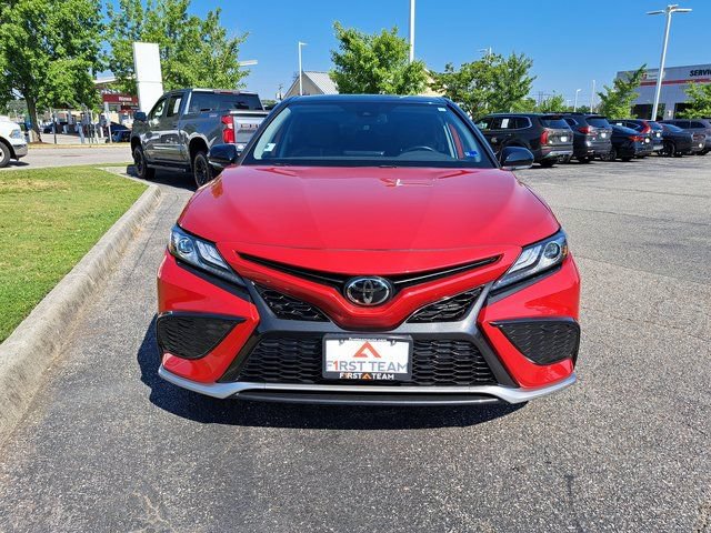 Used 2023 Toyota Camry XSE FWD image 3