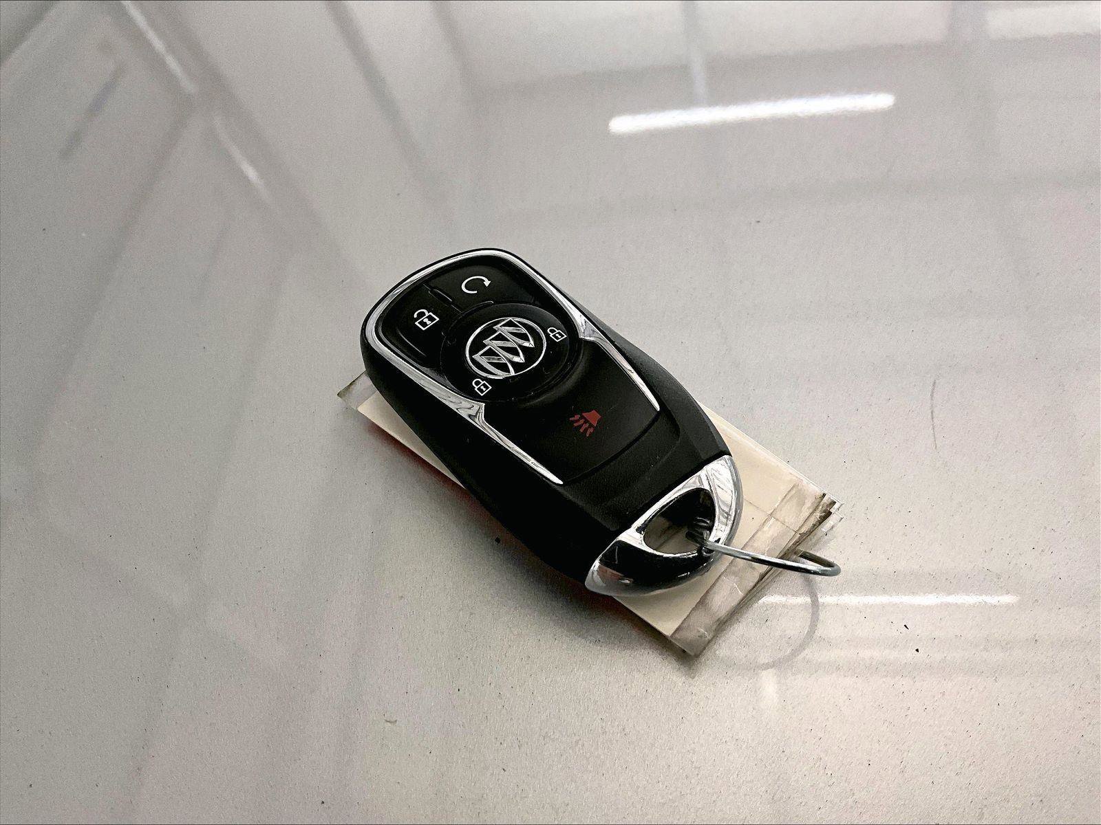 Used 2019 Buick Encore Sport Touring AWD/4WD image 9