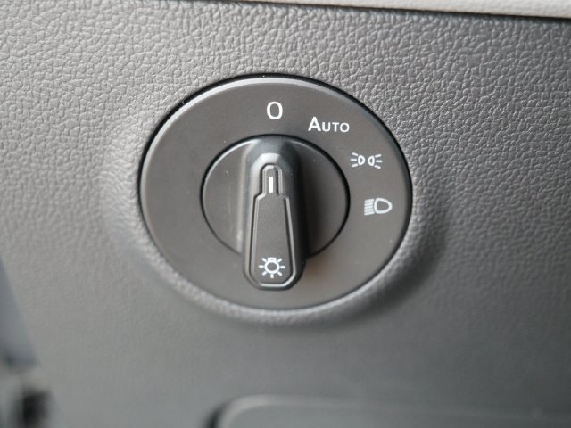 Certified 2022 Volkswagen Taos S AWD/4WD image 26