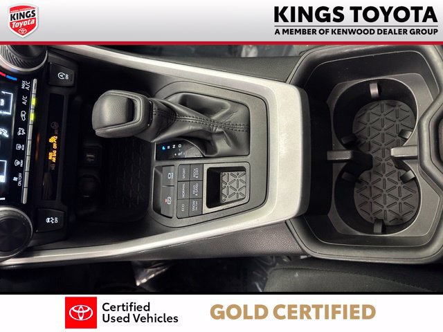 Used 2024 Toyota RAV4 LE AWD/4WD image 17